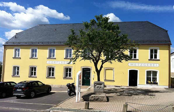 Neues Markthaus Fuchsmhl mit Dorfladen, Metzgerei und Cafe